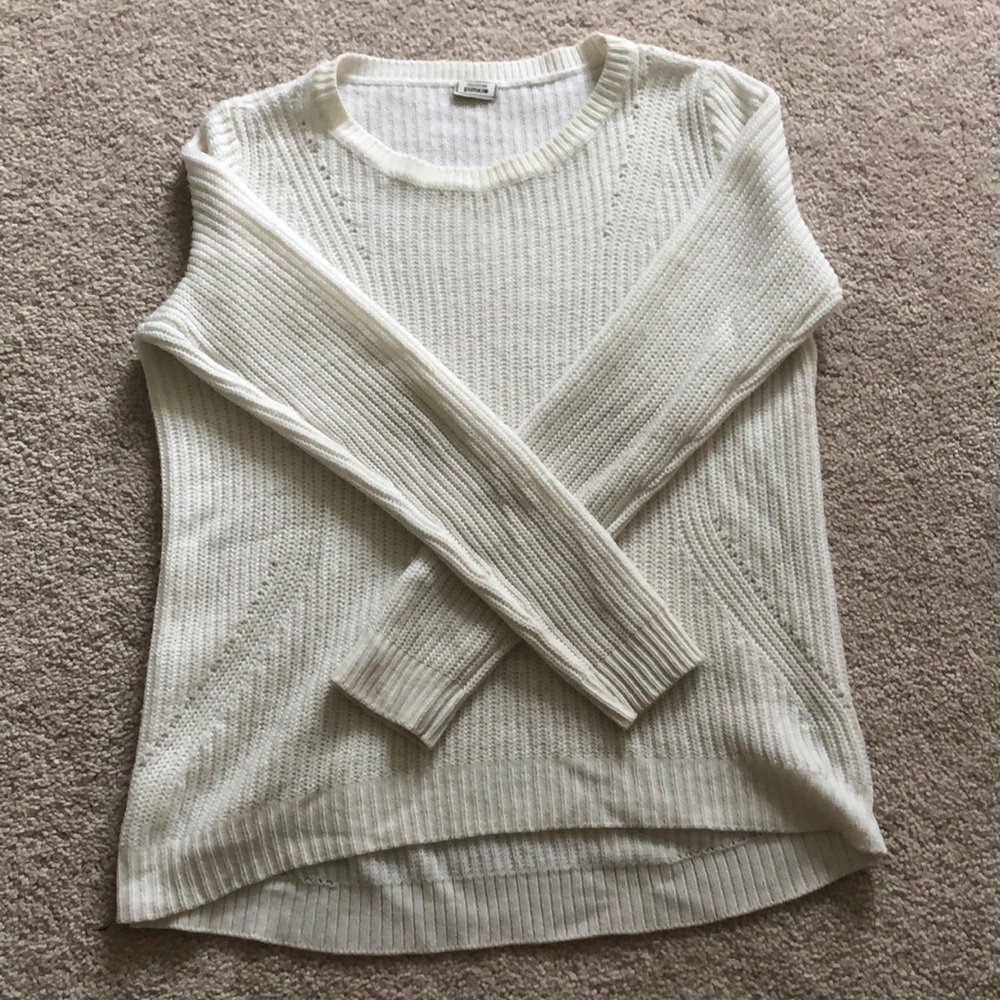 White sweatshirt